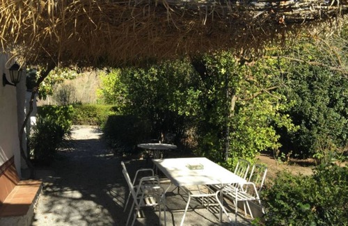 Guadix Cottage | Explore La Tala Caves with Spa Access and Kitchen Facilities
