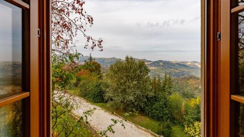 Monteleone Villa | Discover La Tana del Ghiro 20: Oceanfront Oasis for Families