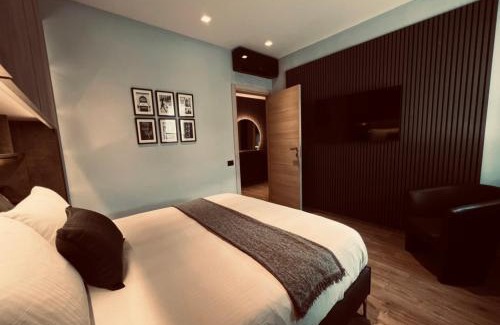 Feriolo Apartment | Pet-Friendly La Tana Del Ludo: 4-Star Hotel with Great Reviews