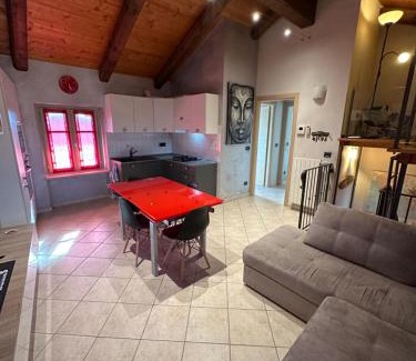 Piozzo Apartment | Family-Friendly Stay at La tana di Piozzo - Rated 9.7/10