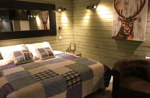 Chaumont-sur-Tharonne Bed & Breakfast | Cozy La tanière des ours: Family-Friendly with Breakfast