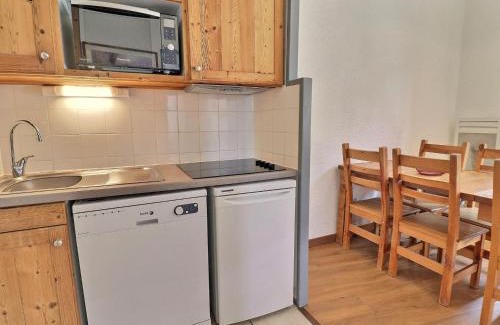 La Perriere Apartment | Family-Friendly Appartement La Tania for Memorable Stays