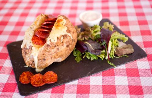 Etretat Hotel | Pet-Friendly Retreat at La Taverne des Deux Augustins