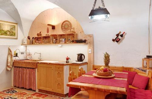 Fondo Apartment | Experience La Tavernetta: Guest Rated 9.8/10 Stay