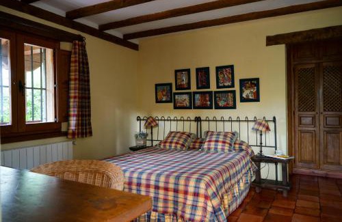 Santiuste de Pedraza Hotel | Experience La Tejera de Fausto with Superb Amenities