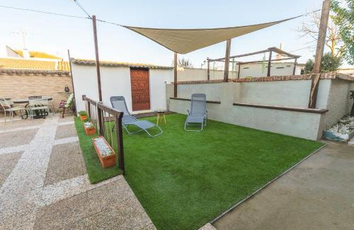 Andujar House | Discover Casa La Tejuela: A Unique Oceanfront Retreat