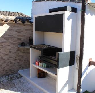 Andujar House | Discover Casa La Tejuela: A Unique Oceanfront Retreat
