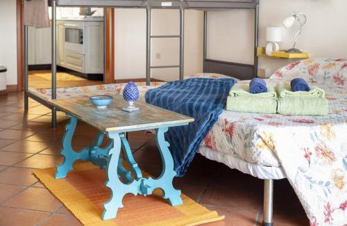 Palmariggi Apartment | Discover Family-Friendly Comfort at La Terra di Mezzo