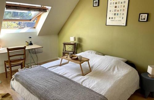 Port-en-Bessin-Huppain Apartment | Unforgettable Stays at La Terrasse du Golf with Ocean Views