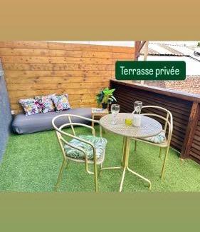 Lens Apartment | Discover La Terrasse: Family-Friendly Hotel Near Paris