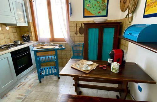 Sa Rocca Tunda Apartment | La Terrazza - Apartment with Sea View Terrace for Families Seeking Relaxation