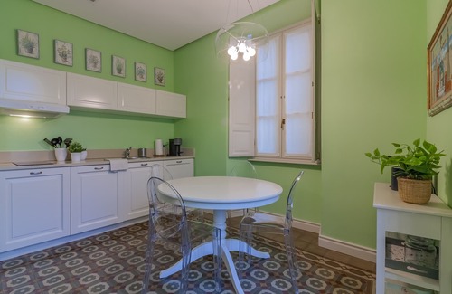 Bellagio Apartment | Discover La Terrazza Cavour: Family-Friendly Comfort Awaits