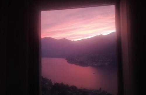 Moltrasio Apartment | Pet-Friendly La Terrazza di Casarico with Breakfast Included