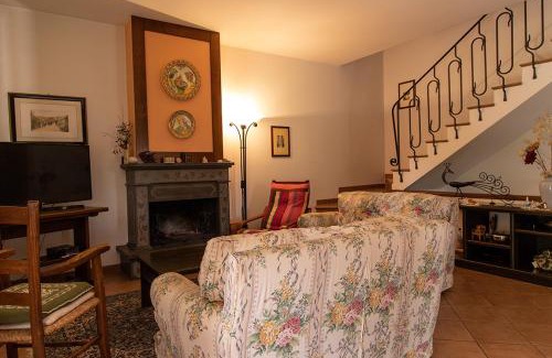 Sferracavallo House | Discover LA TERRAZZA DI OTTO: Pet-Friendly Retreat