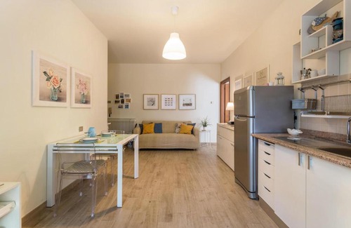 Brunate Apartment | Discover La Terrazza: Rated 9/10, Family-Friendly Stays