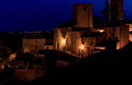 Tuscania House | Discover La Terrazza: Family-Friendly Retreat with High Ratings