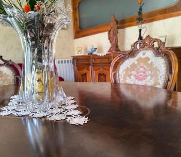 Motta Sant'Anastasia Bed & Breakfast | Inviting Stay at Bed & Breakfast Kalinka with Spa Amenities