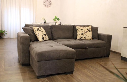 Giulianello Apartment | Top-Rated La Terrazza sul Corso: Family-Friendly Escape