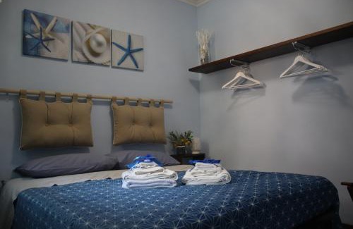 Nettuno Apartment | Oceanfront Escape at La Terrazza sul Porto - 4-Star Stay