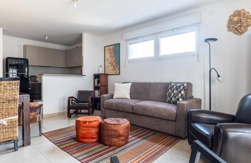 Cran-Gevrier Apartment | Discover La Terrazza sul Thiou: Lake View & Private Garage