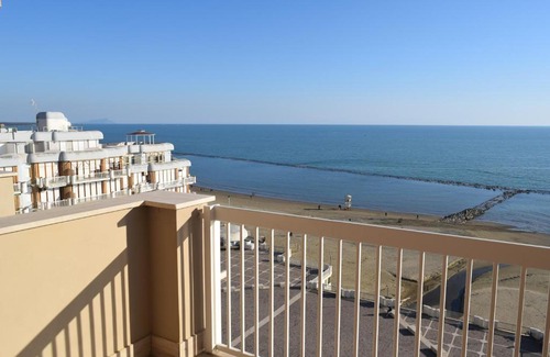 Nettuno Apartment | Oceanfront Bliss at La Terrazza sul Tirreno - 9.3/10 Rated