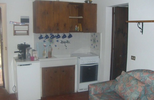 Precetto Villa | Explore La Terrazza: Poolside Villa with Breathtaking Views