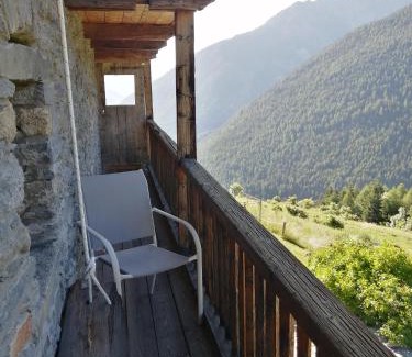 Saint-Rhemy-en-Bosses Bed & Breakfast | Oceanfront Retreat at La Thuillettaz B&B - Rated 9.6/10