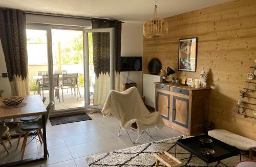 Villard-de-Lans Apartment | Child-Friendly La Tintaine: Top-Rated T2 with Terrace