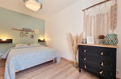 Sille-le-Guillaume House | Cozy La Tiny Near Lake and Forest with Restaurant & Breakfast