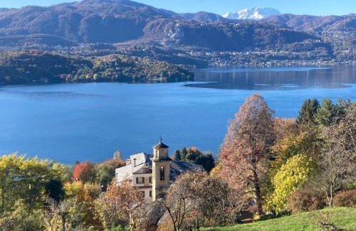 Orta San Giulio Bed & Breakfast | Relax at La Tonaccia - Oceanfront B&B for Couples