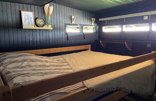 Grayan-Et-L'Hopital House | Unique Experience at La Tonne du Médoc - Pet Friendly Stay