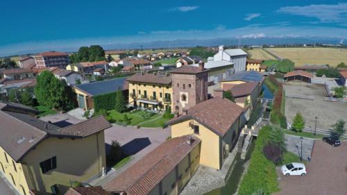 Lumellogno Hotel | Indulge at La Torre Dei Canonici - Pet Friendly Getaway