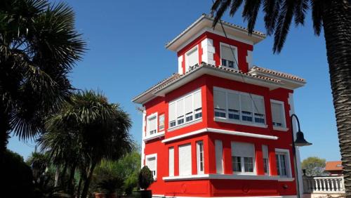 San Roman de la Llanilla House | Pet-Friendly Retreat at La Torre del Indiano - Rated 9.1