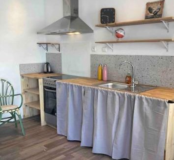 Maraussan House | Discover La Torre: Budget-Friendly Accommodation Awaits