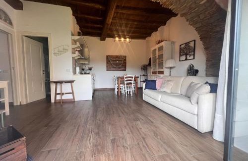 Lake Bracciano Apartment | La Torre Guest House