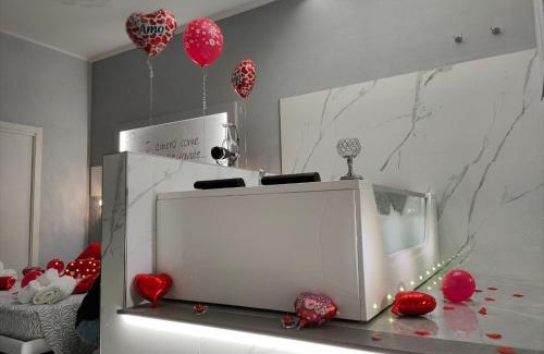 Manfredonia Apartment | Experience La Torre SUITE: 10/10 Rated with Hot Tub!