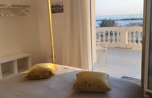 Viserbella Bed & Breakfast | Experience Oceanfront Comfort at La Torretta B & B