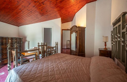 Monteroduni House | Welcoming Getaway at La Torretta sul Cortile