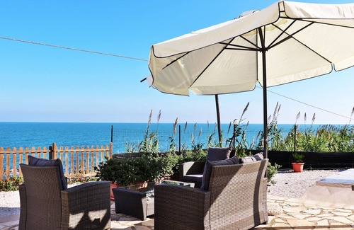 Vallevo Apartment | Cozy La Torretta sulla Costa - Family-Friendly Retreat