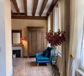 Avallon Apartment | Experience La Tour de Jade: Highly Rated & Family-Friendly