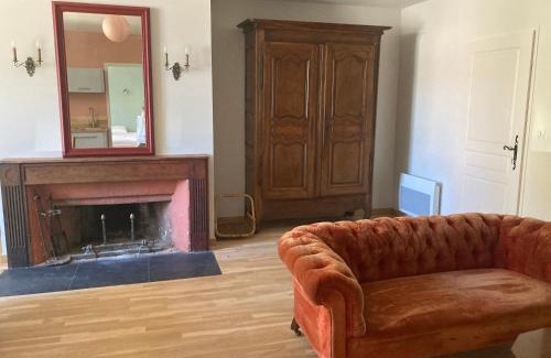 Aiglepierre Apartment | La tourelle d'Aiglepierre
