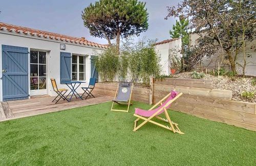 Noirmoutier-en-l'Ile House | Oceanfront Retreat at La Tranquillité - Guest Rated 9.6