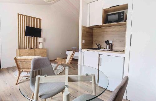 Noirmoutier-en-l'Ile House | Oceanfront Retreat at La Tranquillité - Guest Rated 9.6