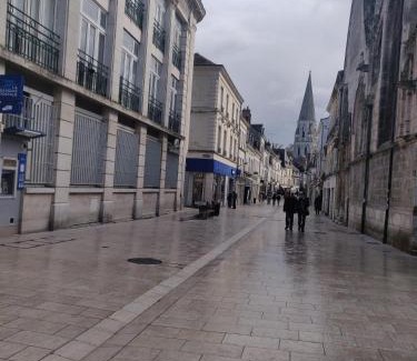 Vendome Apartment | Tranquil Haven Near the Loire Castles - Family Friendly