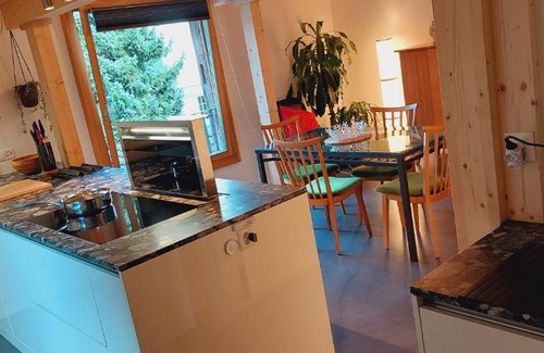 Horgen District House | Pet-Friendly Escape at La Trotte Ferien Haus Zürich