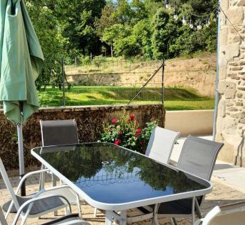 Genissieux House | Oceanfront Retreat at La truffière des Collines - Côté Tilleul