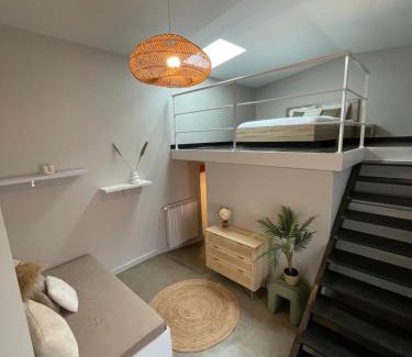 Trebes Bed & Breakfast | La Tuilerie du Bazalac