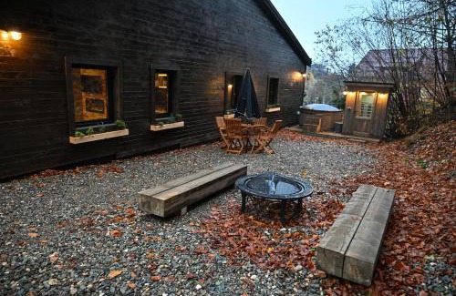 Bran Cabin | La Tulipe Noire