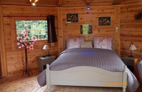 Monthou-sur-Cher Bed & Breakfast | Relax at La Vallée du Cher with Family-Friendly Amenities