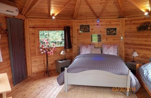 Monthou-sur-Cher Bed & Breakfast | Relax at La Vallée du Cher with Family-Friendly Amenities
